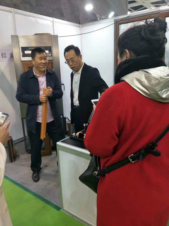 鞍山市天乙門窗有限公司參展2018中國國際沈陽門窗幕墻博覽會(huì)(圖3) 鞍山市天乙門窗有限公司參展2018中國國際沈陽門窗幕墻博覽會(huì)(圖3)