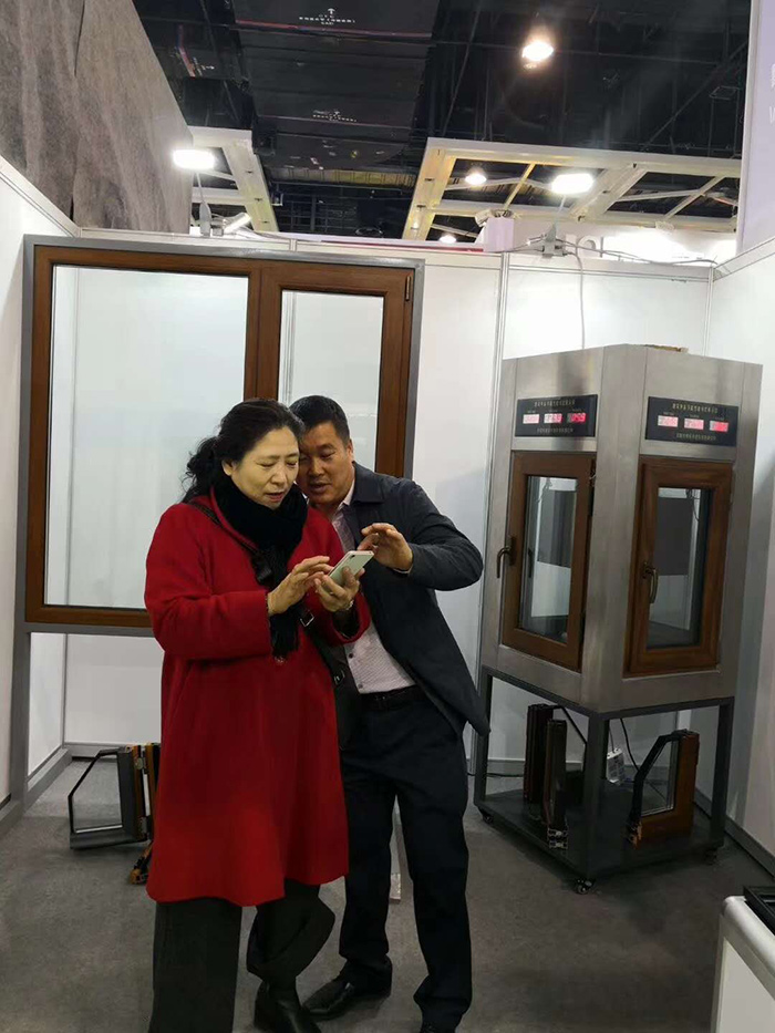 鞍山市天乙門窗有限公司參展2018中國國際沈陽門窗幕墻博覽會(huì)(圖4) 鞍山市天乙門窗有限公司參展2018中國國際沈陽門窗幕墻博覽會(huì)(圖4)